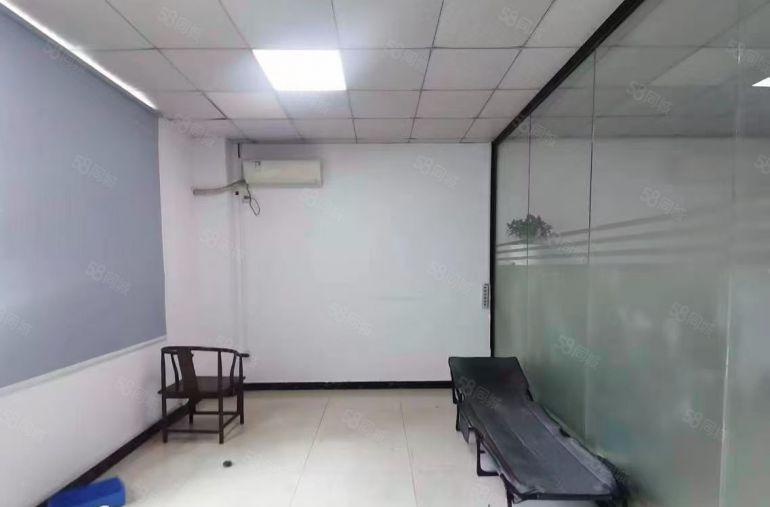 长安沿江高速附近高6米500到1000平，20元起，行车免费