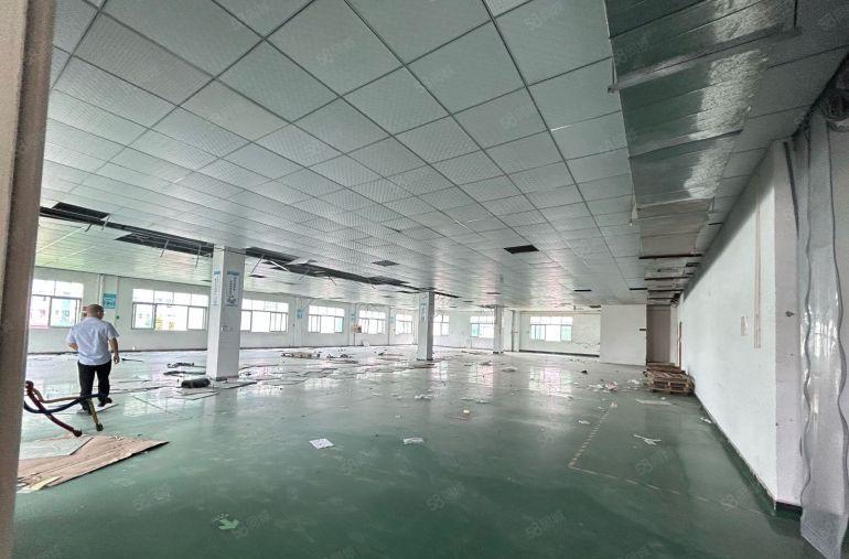 急租长安街口独院厂房楼上带现成装修免2个月租金