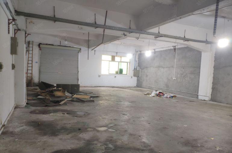 长安沙头新空出一楼320平现成水电装修低价厂房出租