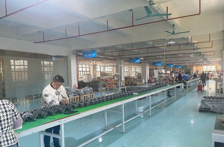 急租长安单层面积两千厂房适合电商仓库注塑五金冲压家具设备污染