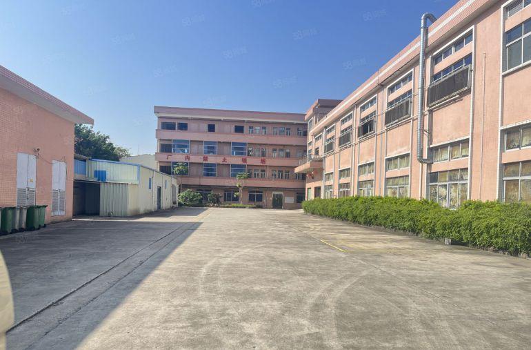 常平新出原房东标准小独院。带独栋豪华办公室，形象好空地超大，