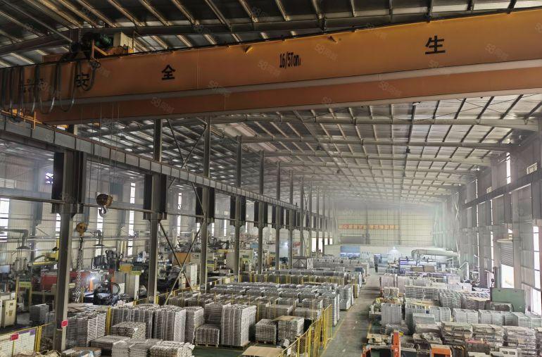 常平镇新出十二米搞带航车单一层6200平方厂房招租