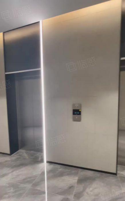 东莞雁田京东智谷 新园区500平至2千平招租 可分租价格可谈