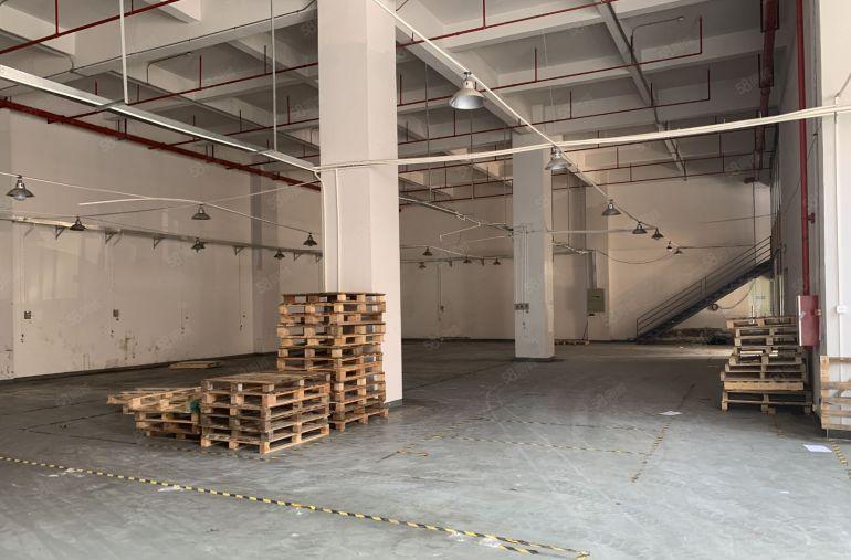 常平新出7米高一楼820平方