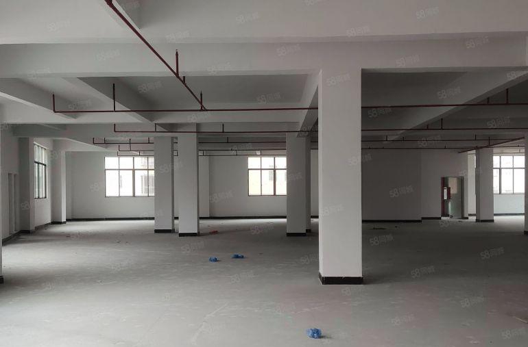 常平镇原房东标准二楼800平方厂房出租，价格便宜，形象超好