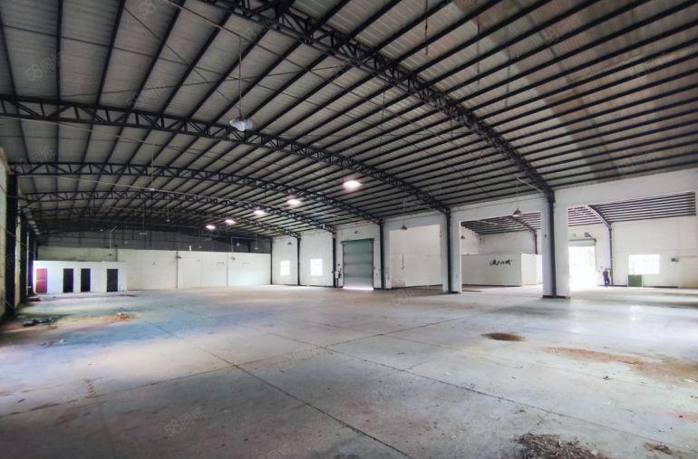 常平镇桥沥原房东单一层2000平方，滴水7米，空地1500