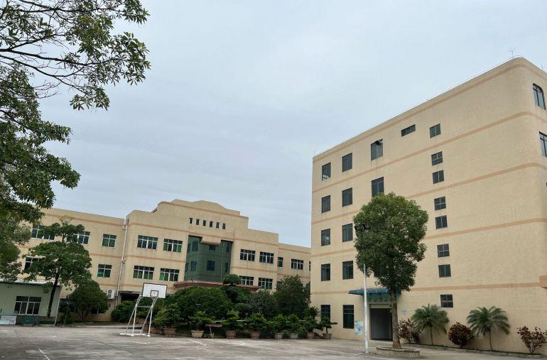 常平袁山贝原房东标准独院5500平方可分租空地大形象好