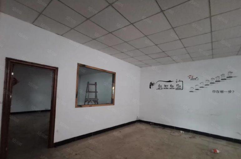 常平袁山贝单一层空地大低价仓库厂房靠山分租500平带办公装修