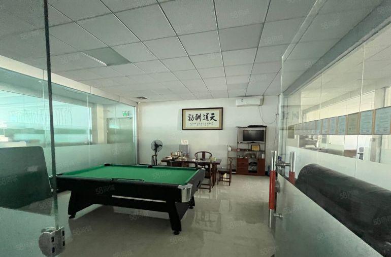 常平新出标准厂房二楼带豪华精装修500平现成水电