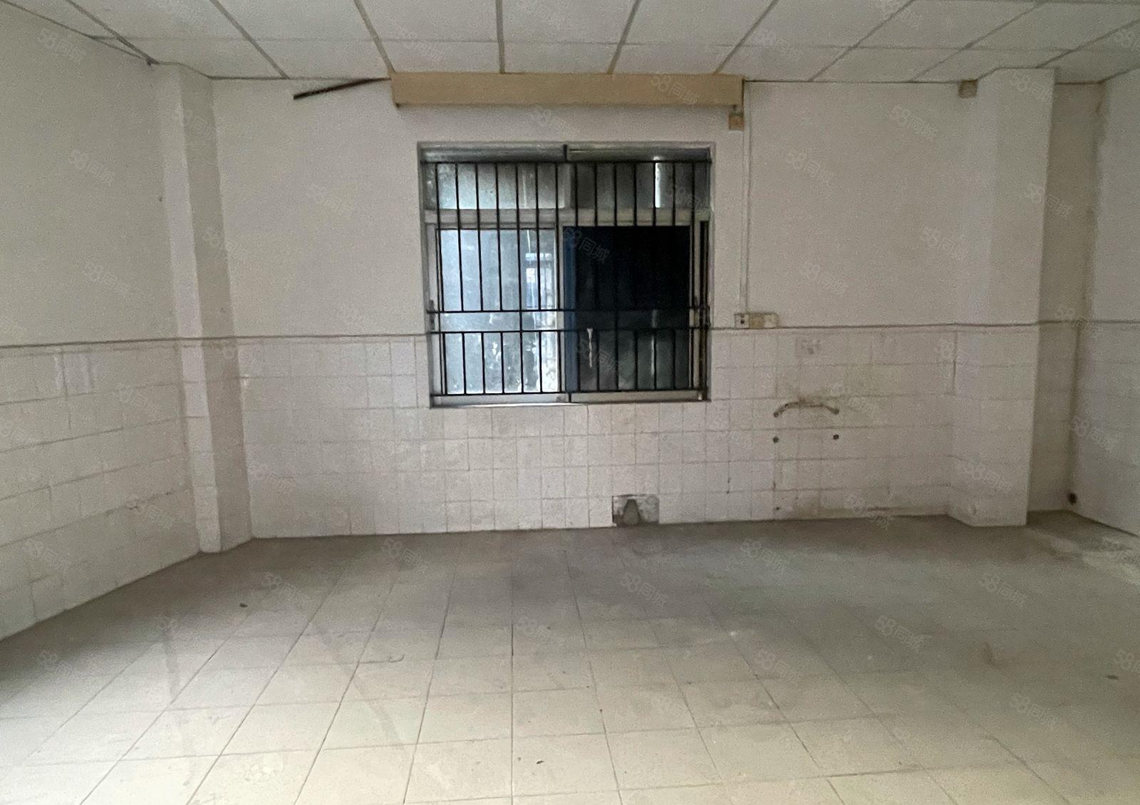 常平镇金美村楼上厂房招租