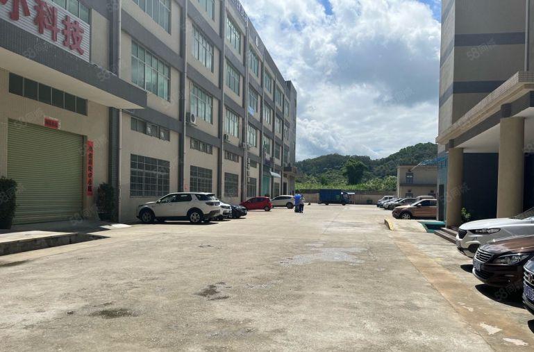 常平新出12楼3000平方带现成装修办公室地坪漆大小可分