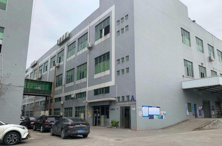 常平镇楼上带装修厂房2000平厂房出租可做电子线材仓库等