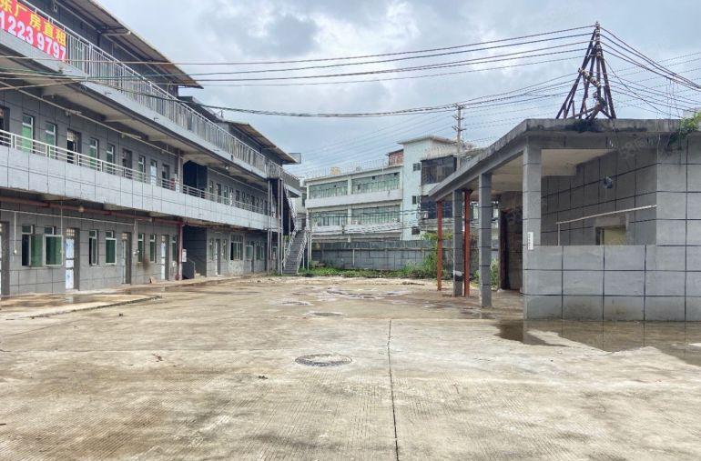 10块标准小独院，总面积5000平方，可签10年合同