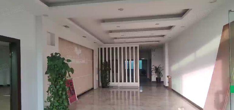 常平原房东标准三层独院7300平，带精装修办公室，一楼带航车