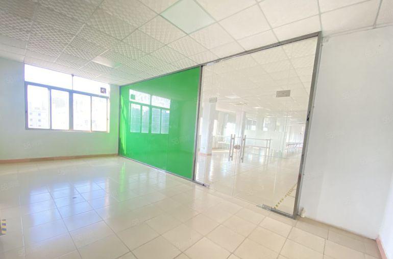 常平   原房东  楼上 现成装修   适合电子电商五金组等