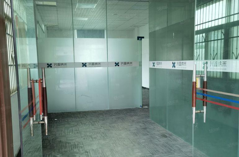 独院厂房出租12000平方房东一楼7米高有现成行车原房东