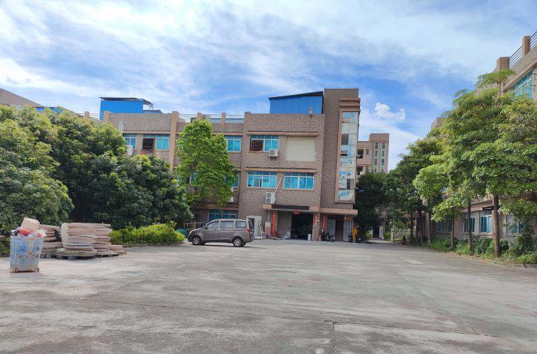 常平原房东  厂房出租  独门独院  分租4500平带电梯