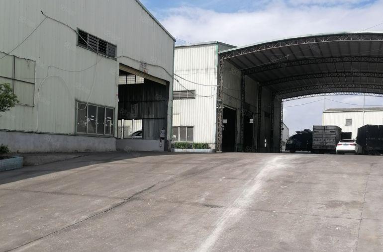 常平镇原房东单一层2800平方厂房出租，滴水9米，空地超大