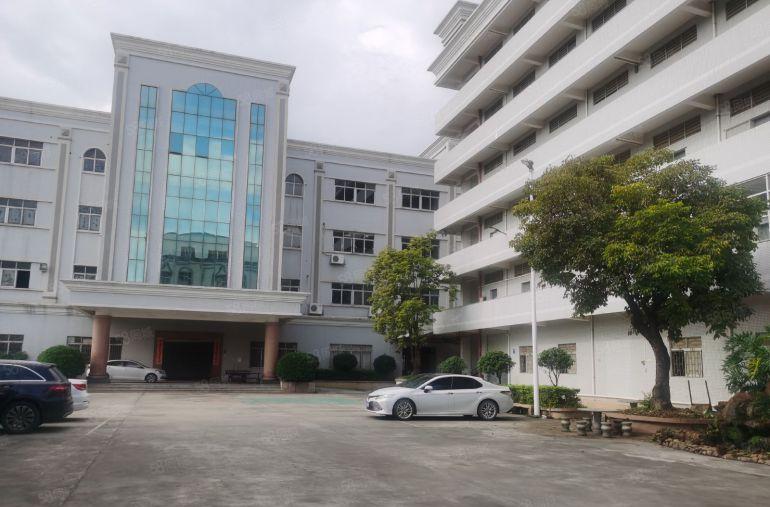 常平陈屋贝形象好空地大标准独院厂房分租一楼楼上各2000平方