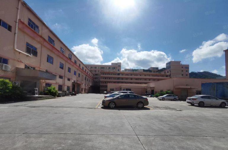 常平白石岗空出楼上1000平一楼500平5米高带装修厂房出租