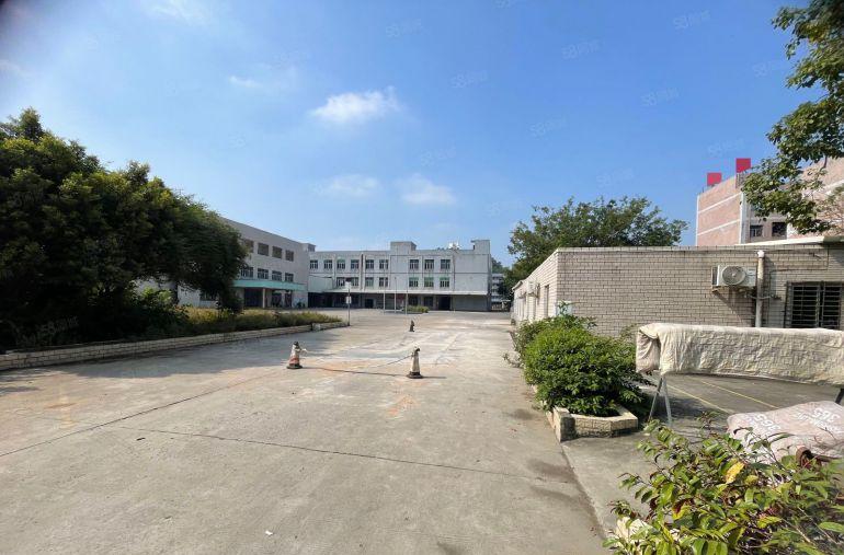 常平镇高速附近原房东独院厂房1.3万空地1万低价出租