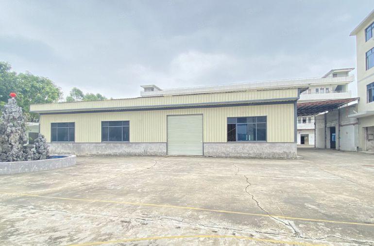 常平 原房东独院 钢构加标准 11000平可分租 低价10元