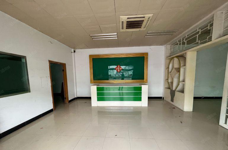 常平原房东标准独院6000平空地2000平适合塑胶模具等