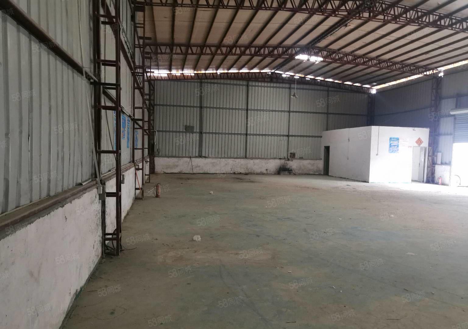 常平镇新出单一层钢构，内部格局方正实用性好，300平起租。