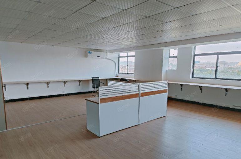 常平原房东新出标准厂房急租，带现成航吊，地坪漆，精装修办公室