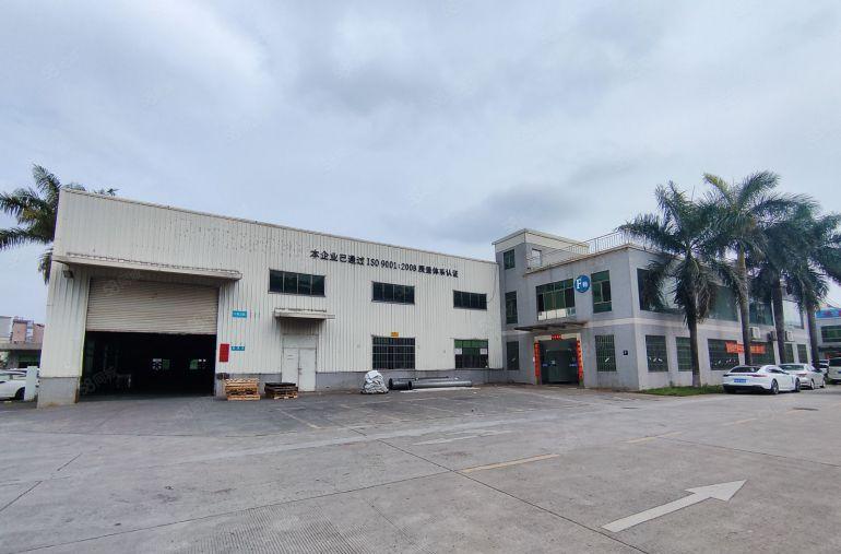 常平原房东单一层钢构独院2480平，带独栋办公楼，高度8米