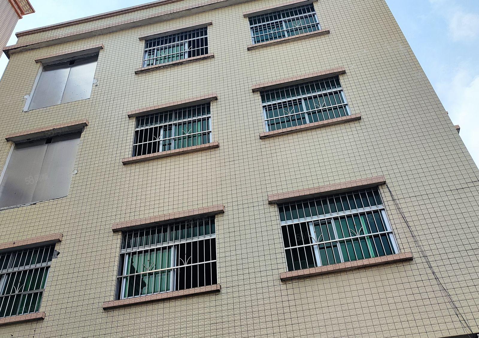 厂房出租 330平方 5.5一平 袁山贝厂房出租  带停车位