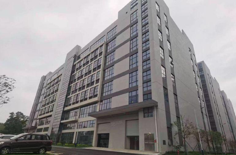 常平土塘新出原房东30000平厂房仓库出租，有红本，形象好