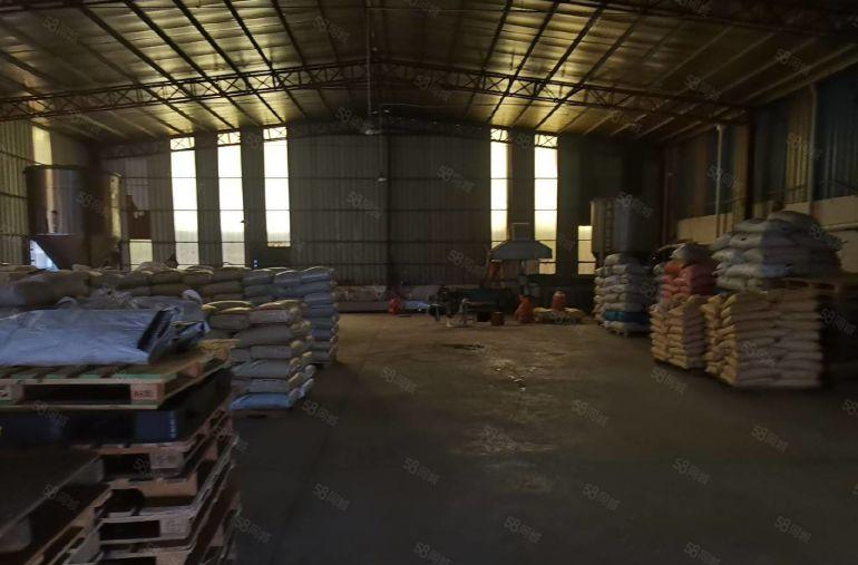 常平塑胶城原房东单一层500滴水7米。工业用地！