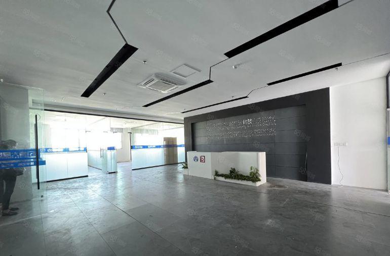 东莞常平400至4万平精装修钢构无尘车间低价厂房仓库空地出租