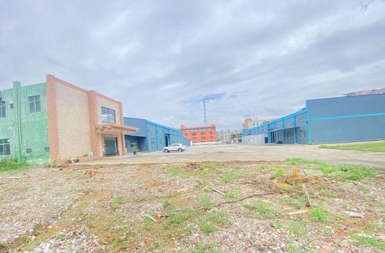 常平  原房东   超大空地   适合物流仓库注塑钣金模具等