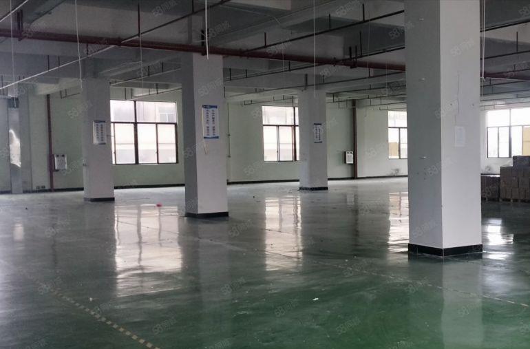 常平镇原房东标准楼上1800平方厂房出租，形象超好，水电齐全