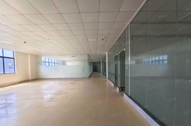 常平新出楼上3000平精装修厂房带现成水电办公室地坪漆可分租