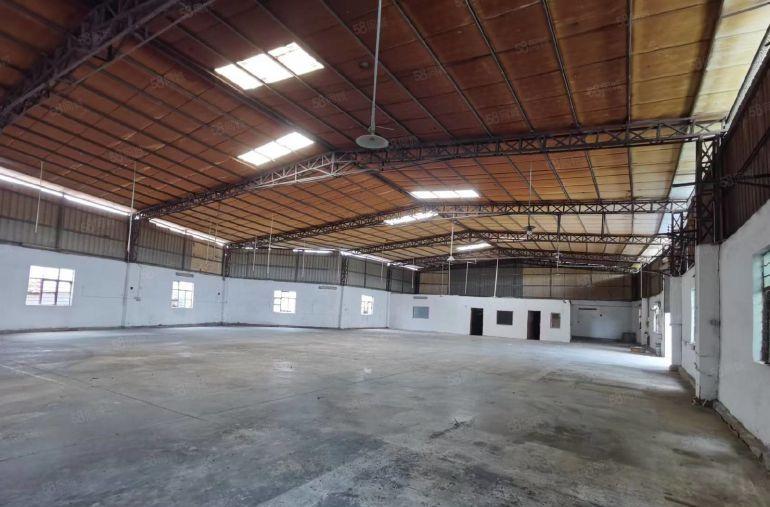 9.9元年前低价甩租单一层独栋小独院钢构厂房出租1000平方