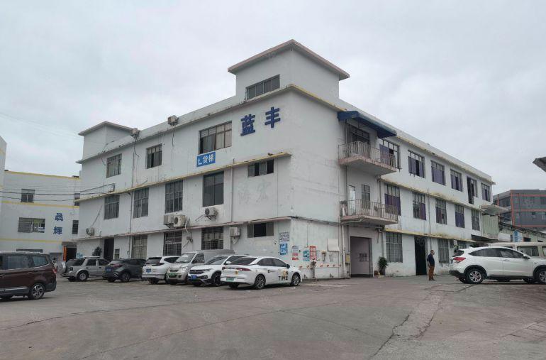 厚街涌口工业园标准厂房出租一楼1000平现成水电精装修办公室