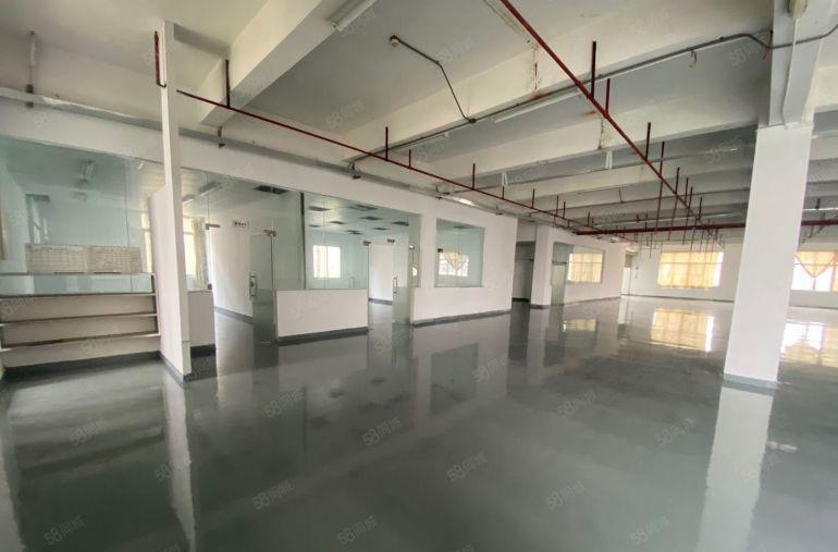 厚街新出楼上1250平方厂房低价出租现成装修原房东直租