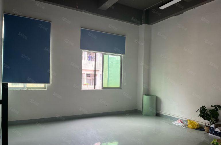 厚街镇带油房环评二楼2000平方，现成装修水电齐全厂房出租