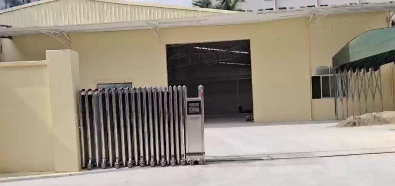 东莞厚街镇独门独院厂房，厂房交通方便，周边没有居民，行业不限