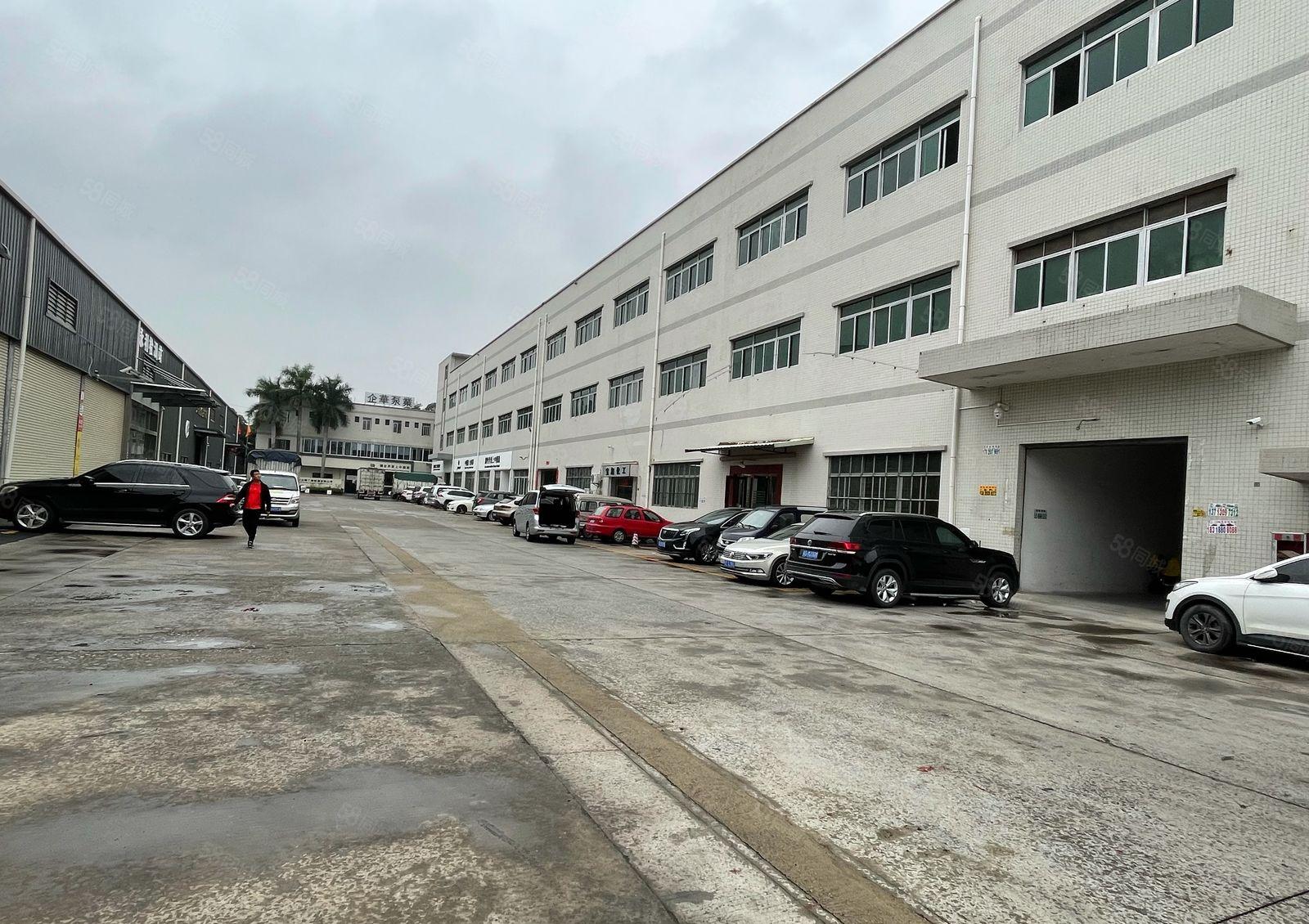 厚街工业园整层5000平方，形象好，空地大