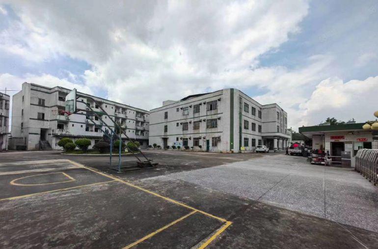 8元楼上带装修厂房仓库出售，适合电子线材电商贸易服装鞋材手袋