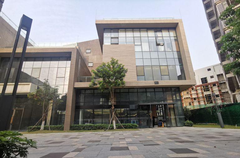 东莞厚街镇独栋花园式办公楼，带电梯豪华装修，原房东无公摊面积
