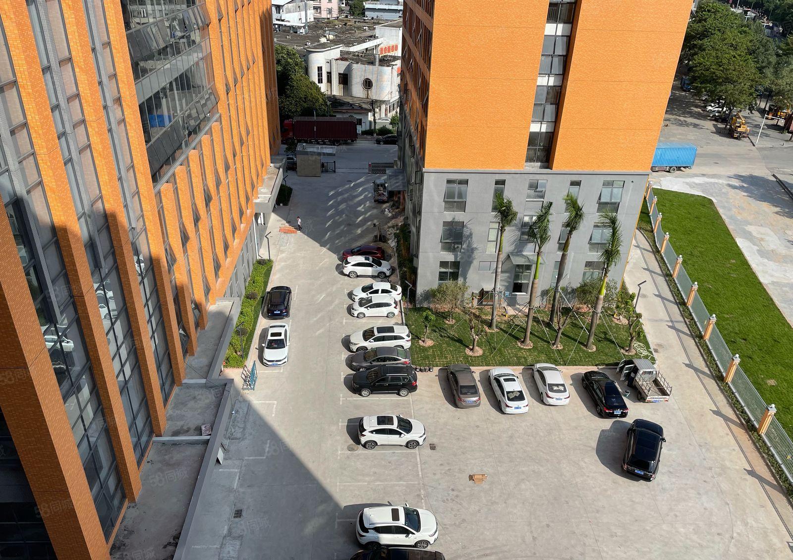 厚街高新产业园两层3460平方厂房出租