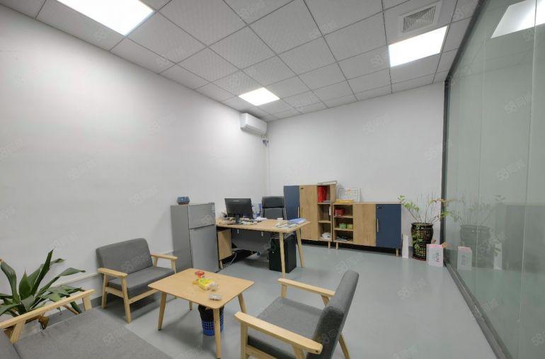 厚街横岗水库原房东红本厂房标准一楼1000平出租带装修高6米