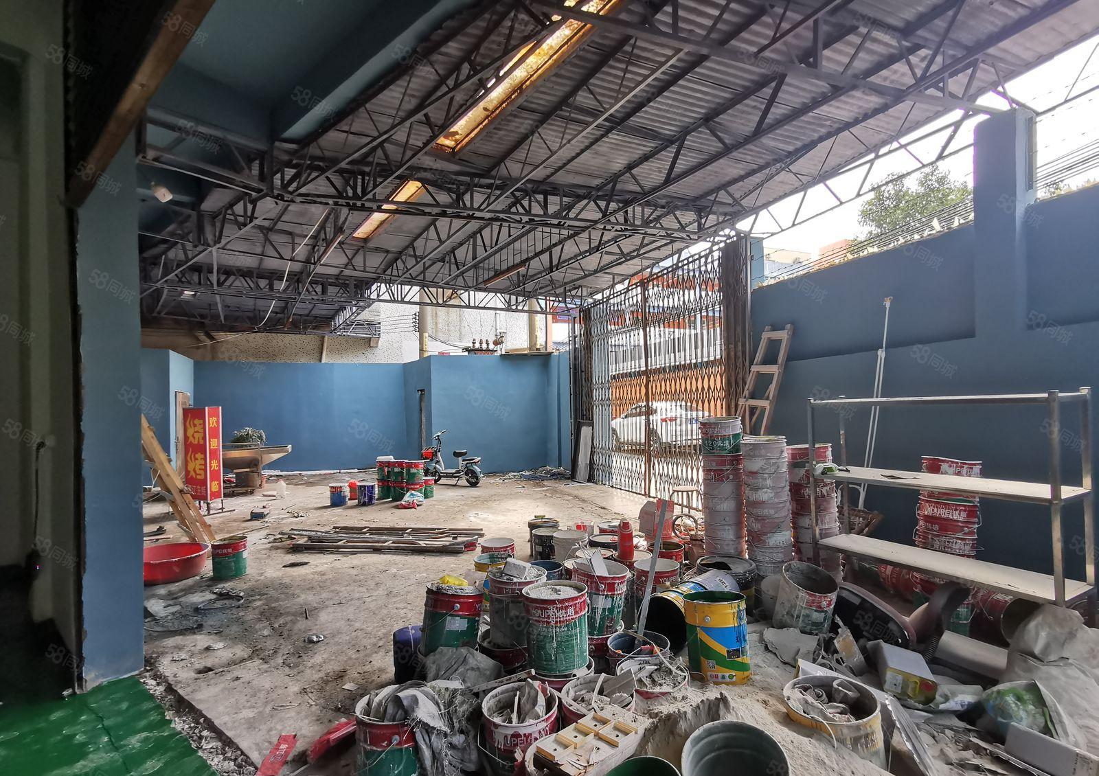 厚街镇厚街村一楼标准厂房招租，全新厂房，送院子，免租期长。