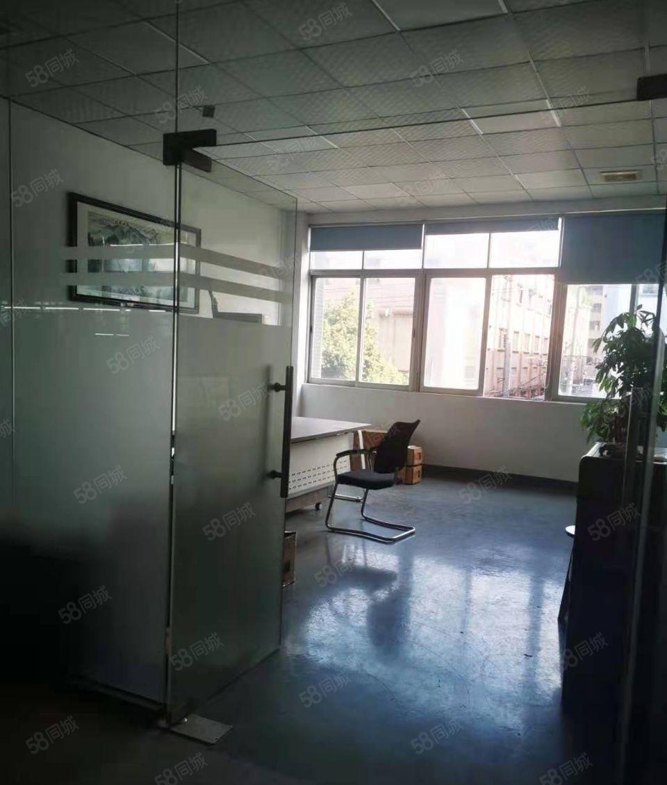 厚街镇现成鞋材厂转让出租，面积3000平方可以连设备一起转让