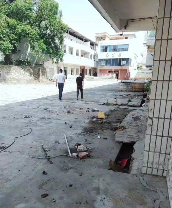 （出租）厚街宝屯原房东独院8500平，带现成精装修，可分租